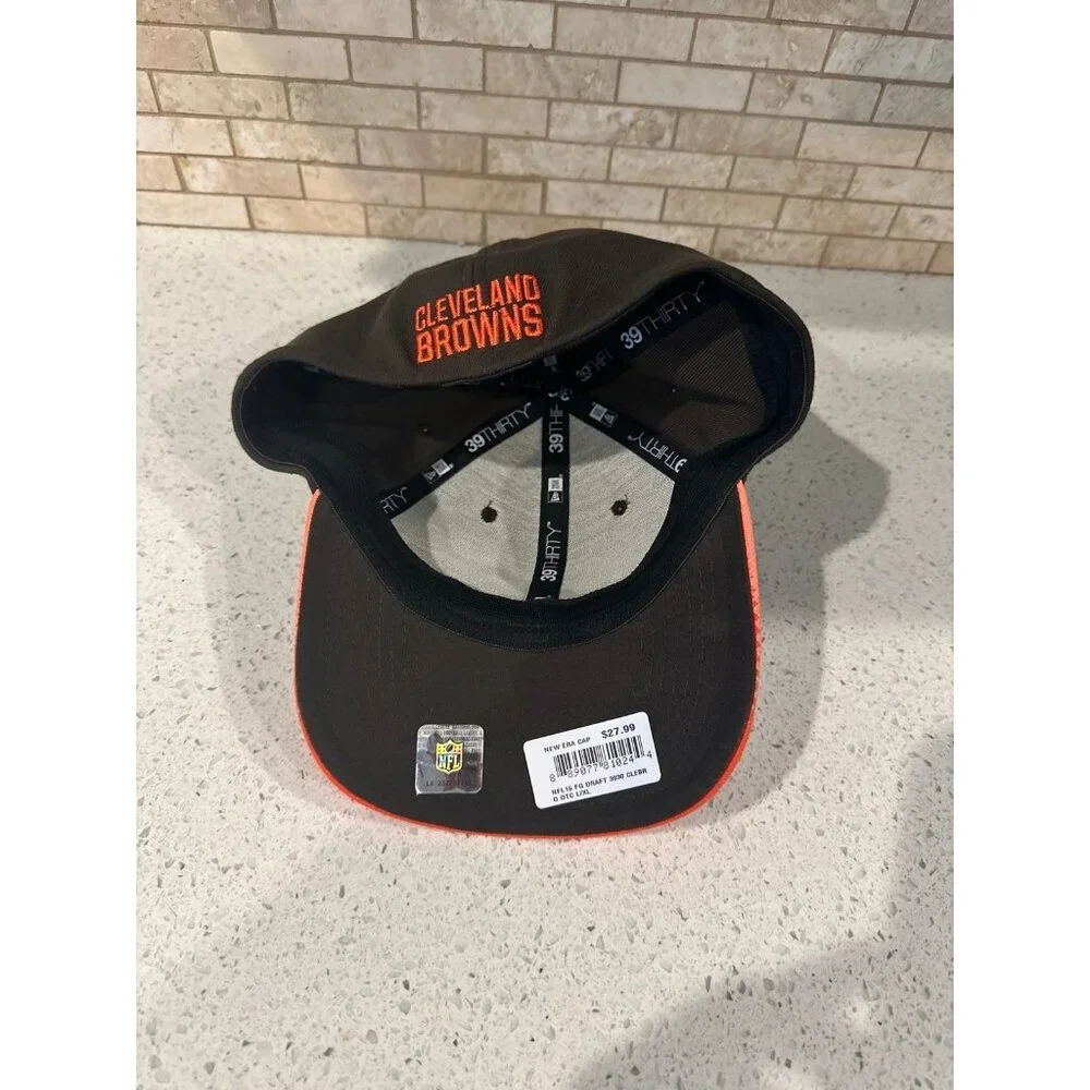 Cleveland Browns Hat/Cap Small-Medium Flex Fit 39Thirty New Era Cap Dawg‎ Pound